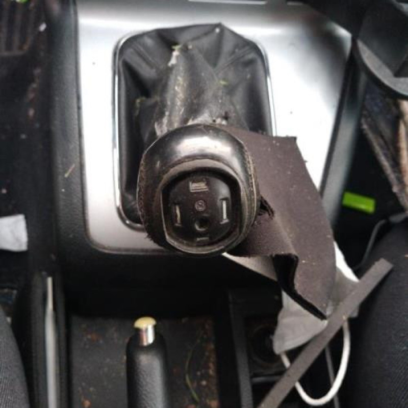 Custode arriere gauche (porte) FORD MONDEO 2 Photo n°8