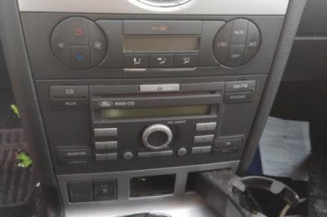 Custode arriere gauche (porte) FORD MONDEO 2