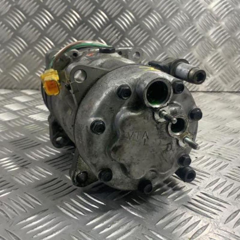 Compresseur clim CITROEN XSARA PICASSO Photo n°3
