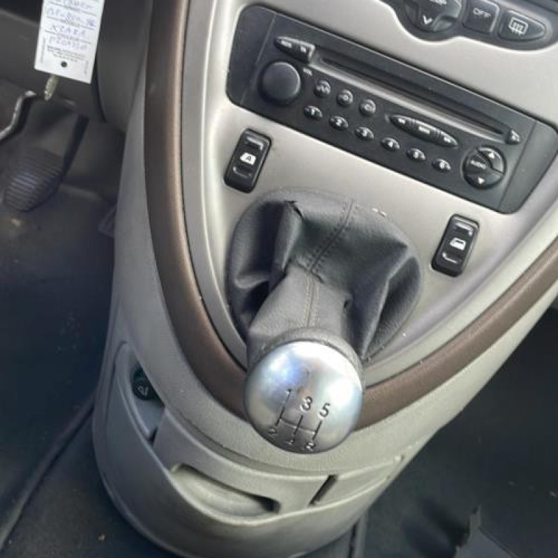 Compresseur clim CITROEN XSARA PICASSO Photo n°13