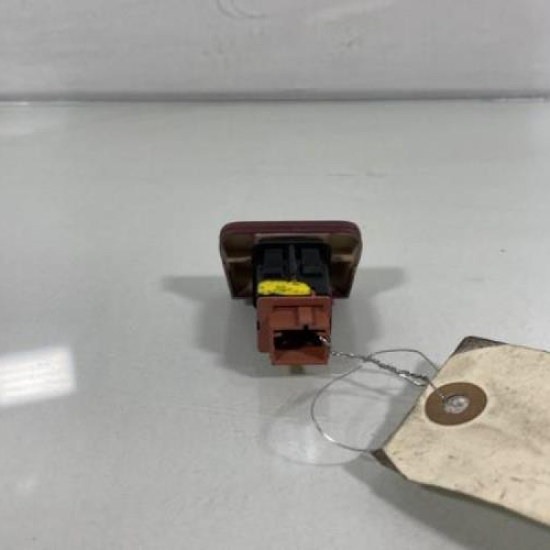 Bouton de warning CITROEN C4 PICASSO 1 Photo n°3