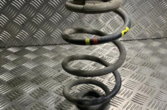 Ressort de suspension arriere gauche RENAULT CLIO 3 Photo n°1