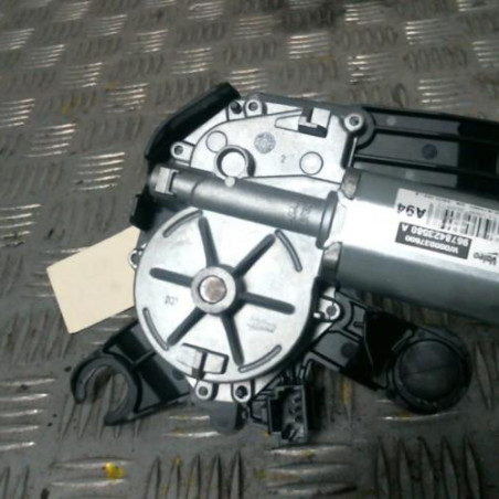Moteur essuie glace arriere PEUGEOT 2008 1