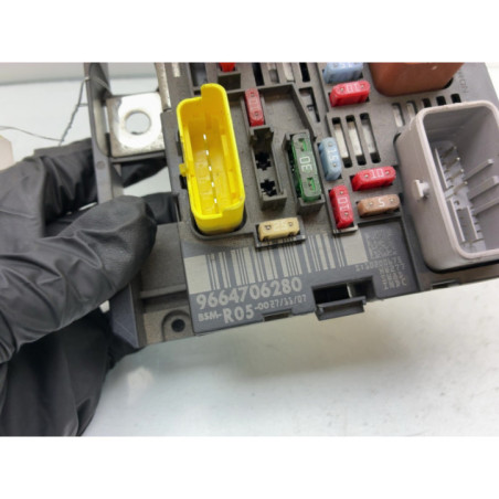 Boitier servitude moteur (BSM) PEUGEOT 308 1