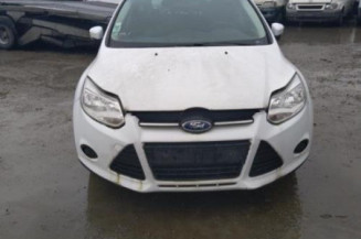 Moteur essuie glace avant droit FORD FOCUS 3