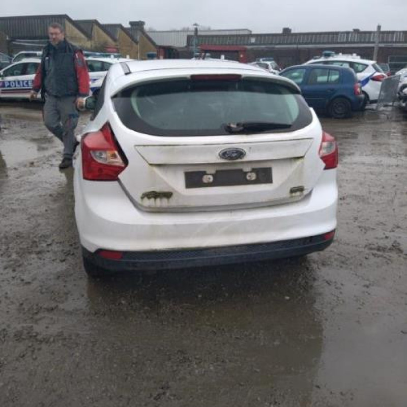 Moteur essuie glace avant droit FORD FOCUS 3 Photo n°5