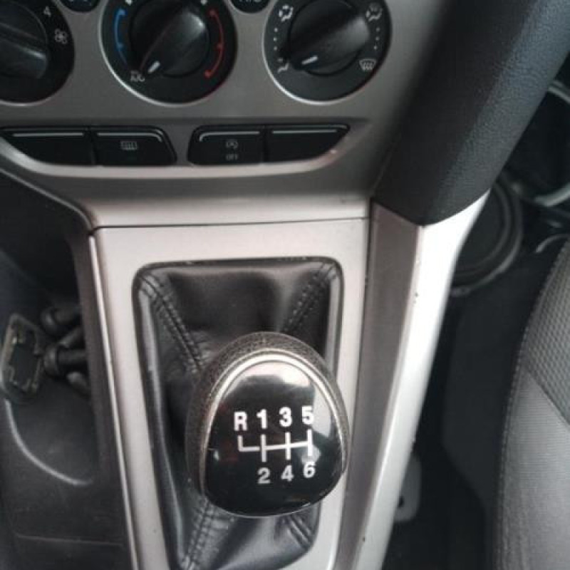 Moteur essuie glace avant droit FORD FOCUS 3 Photo n°8