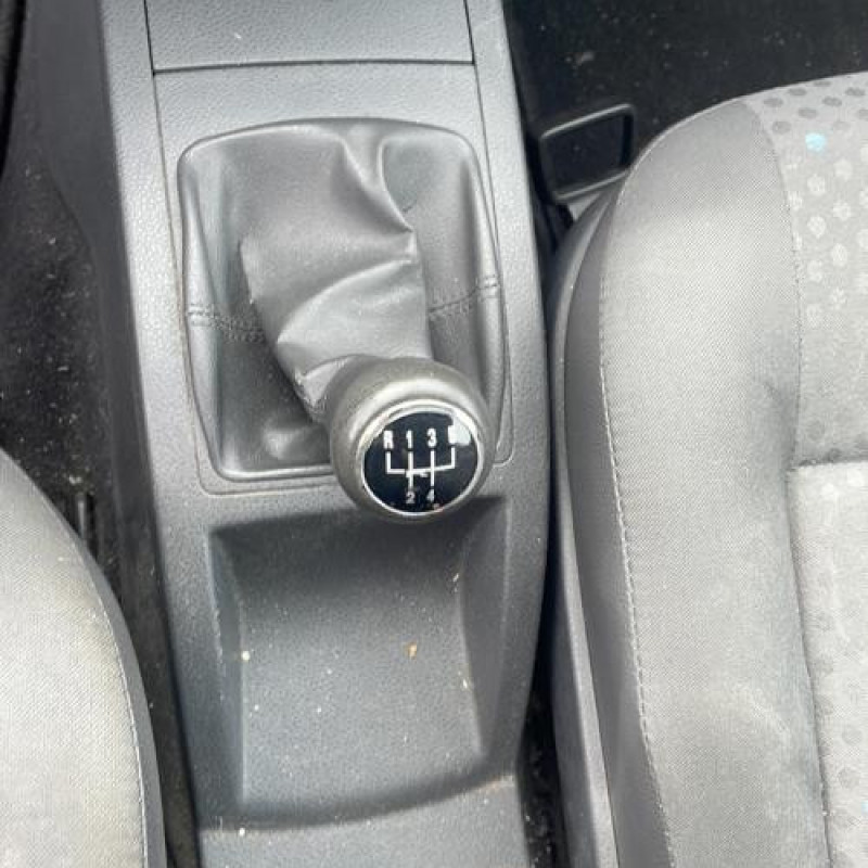 Pretensionneur de ceinture avant droit VOLKSWAGEN POLO 4 Photo n°12