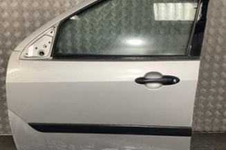 Porte avant gauche FORD FOCUS 1 Photo n°1