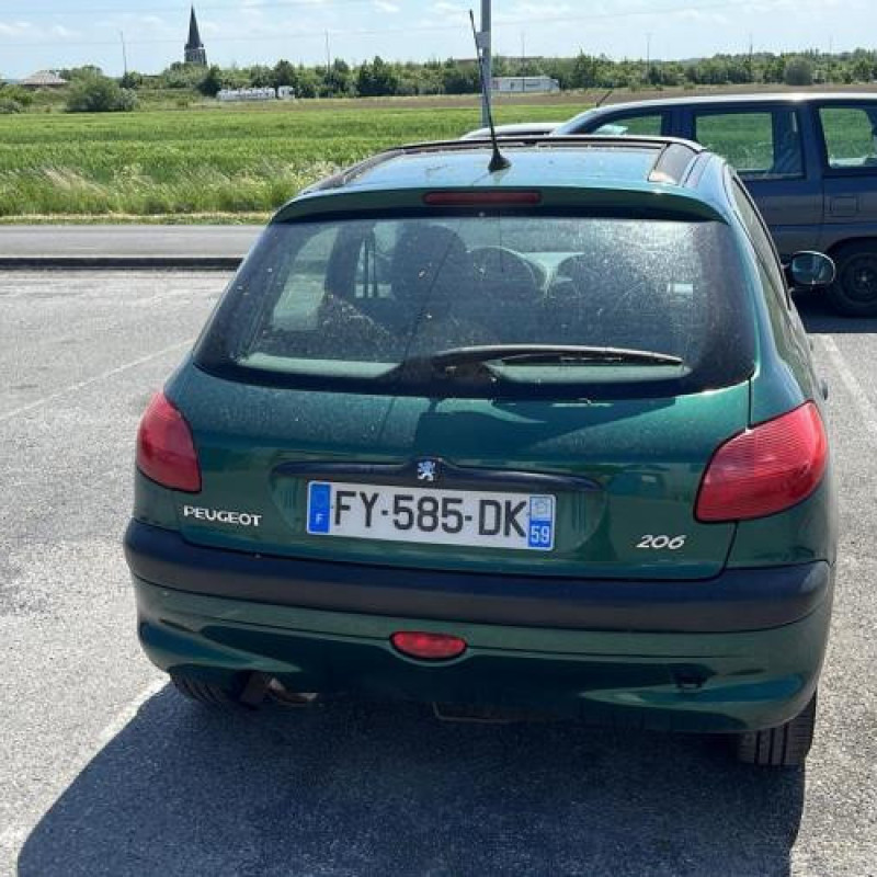Pretensionneur de ceinture avant droit PEUGEOT 206 Photo n°7