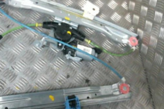 Leve vitre electrique avant droit CITROEN C3 PICASSO Photo n°1