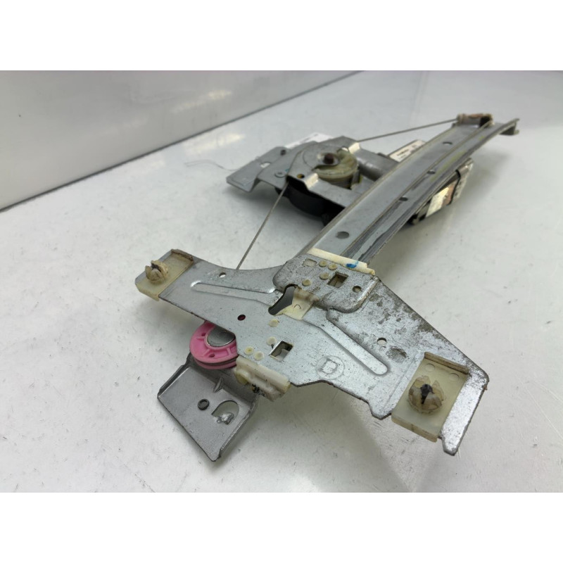 Leve vitre electrique arriere droit PEUGEOT 207 Photo n°4