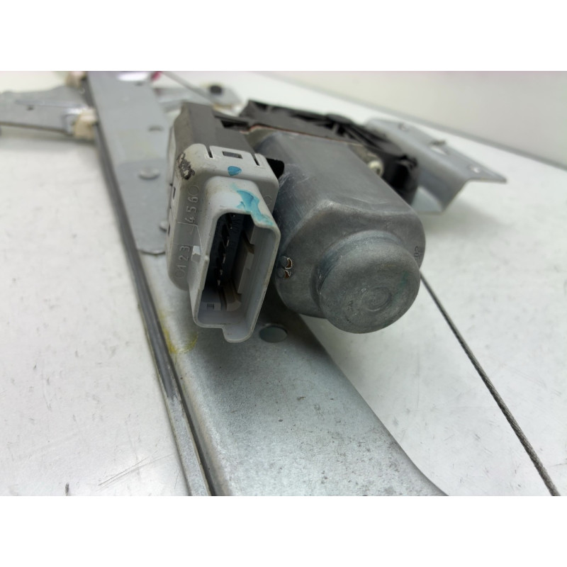 Leve vitre electrique arriere gauche PEUGEOT 207 Photo n°3