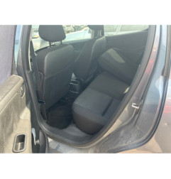 Attache ceinture avant gauche PEUGEOT 207