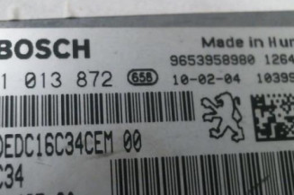 Calculateur moteur PEUGEOT 308 1