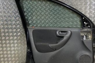 Porte avant gauche OPEL CORSA C