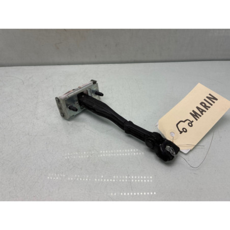 Arret de porte avant gauche FORD FOCUS 4