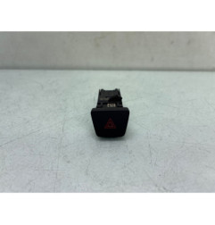 Bouton de warning FORD FOCUS 4
