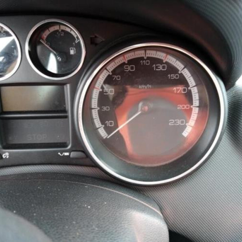 Calculateur PEUGEOT 308 1 Photo n°9