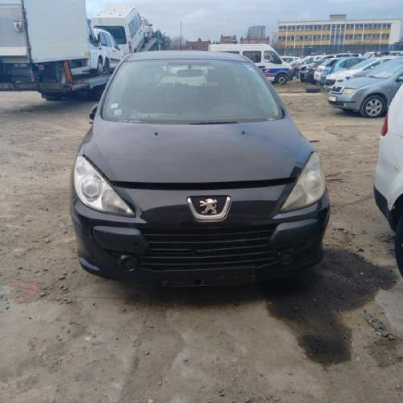 Pretensionneur de ceinture avant droit PEUGEOT 307 Photo n°4