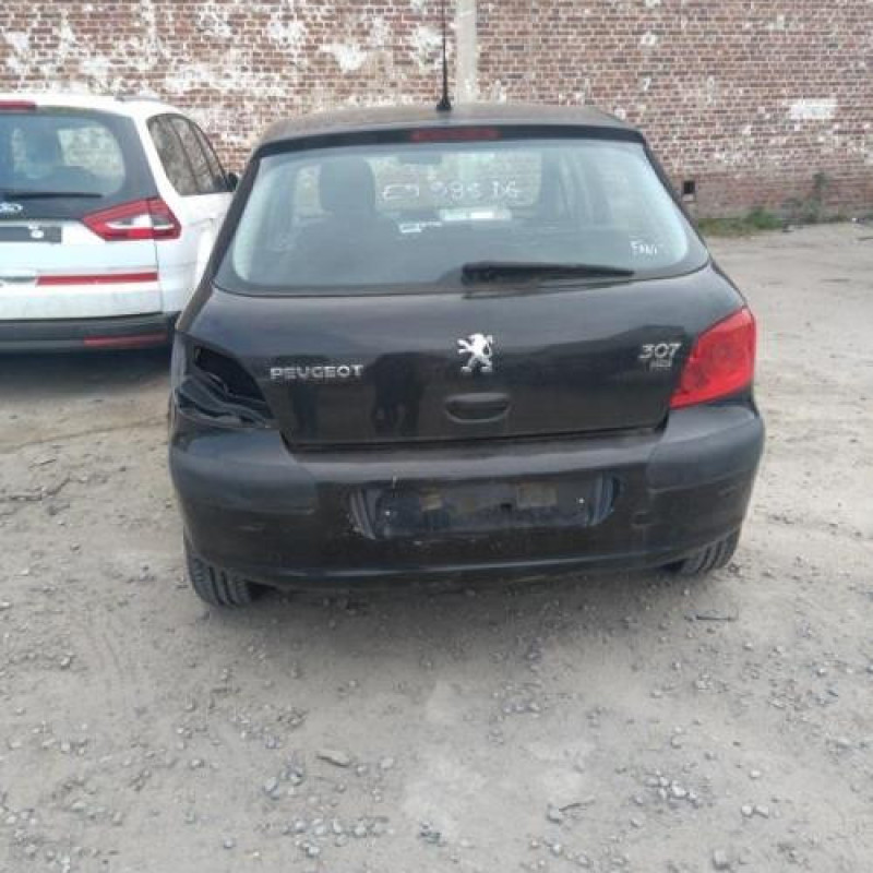 Pretensionneur de ceinture avant droit PEUGEOT 307 Photo n°6