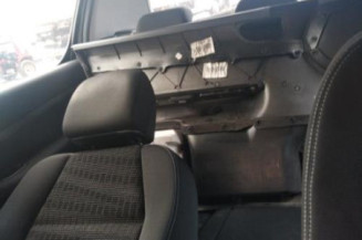 Pretensionneur de ceinture avant droit PEUGEOT 307