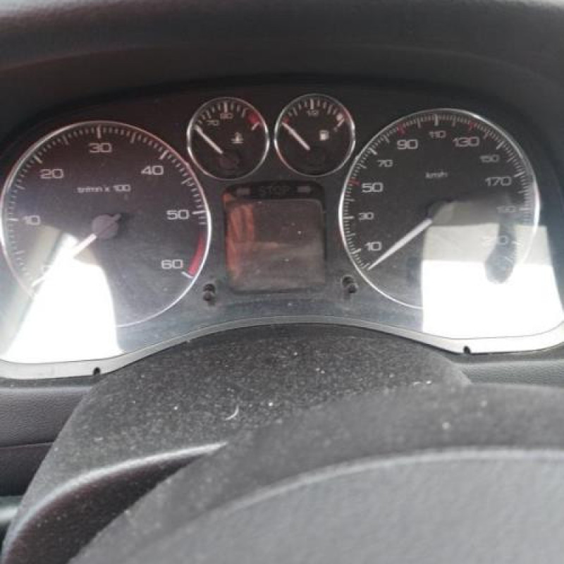 Pretensionneur de ceinture avant droit PEUGEOT 307 Photo n°12