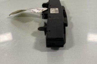 Bouton de warning OPEL ZAFIRA B