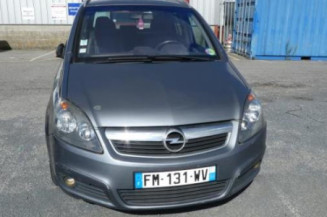 Bouton de warning OPEL ZAFIRA B