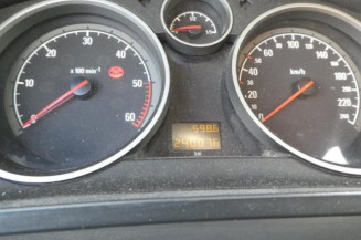 Bouton de warning OPEL ZAFIRA B
