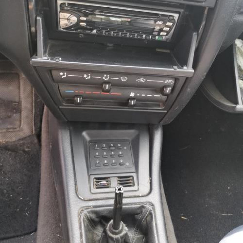 Leve vitre electrique avant droit CITROEN XANTIA Photo n°12