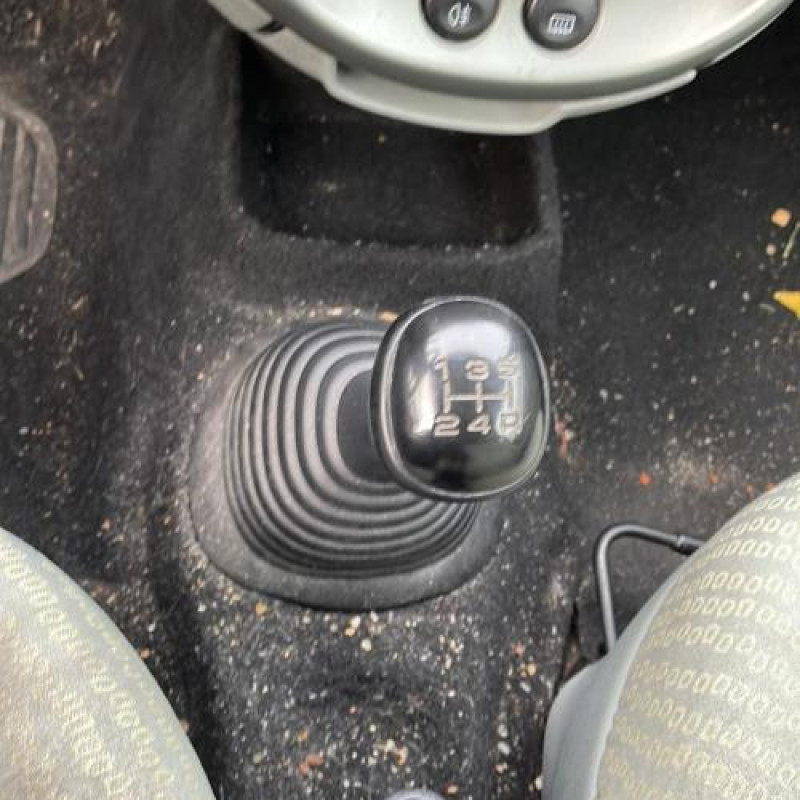 Feu arriere principal droit (feux) FORD KA 1 Photo n°10