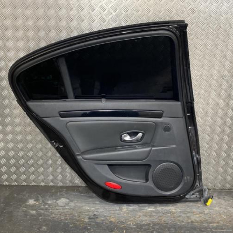 Porte arriere gauche RENAULT LAGUNA 3 Photo n°3