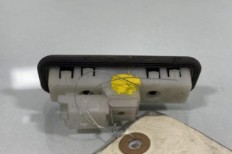 Bouton de coffre PEUGEOT 1007