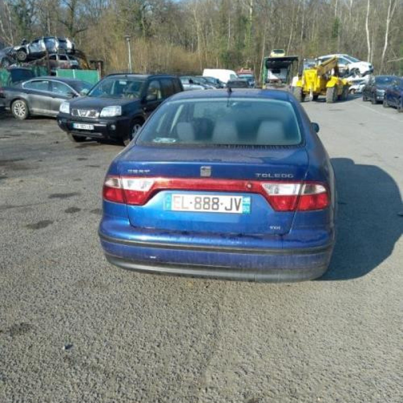Porte avant gauche SEAT TOLEDO 2 Photo n°9