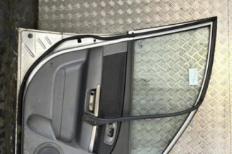 Porte avant gauche KIA CARENS 2