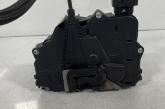 Serrure avant droit FIAT GRANDE PUNTO