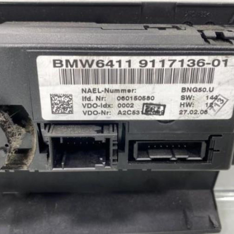 Commande chauffage BMW SERIE 3 E90 Photo n°3