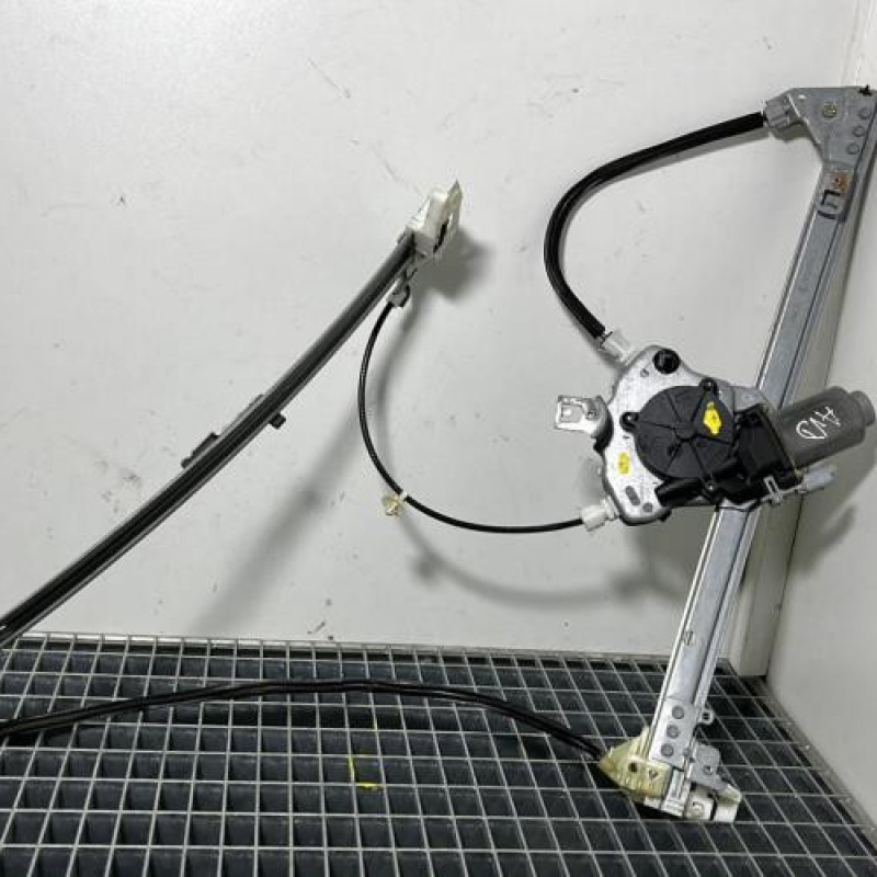 Leve vitre electrique avant droit CITROEN XSARA Photo n°1