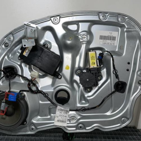 Leve vitre electrique avant droit FIAT IDEA Photo n°1