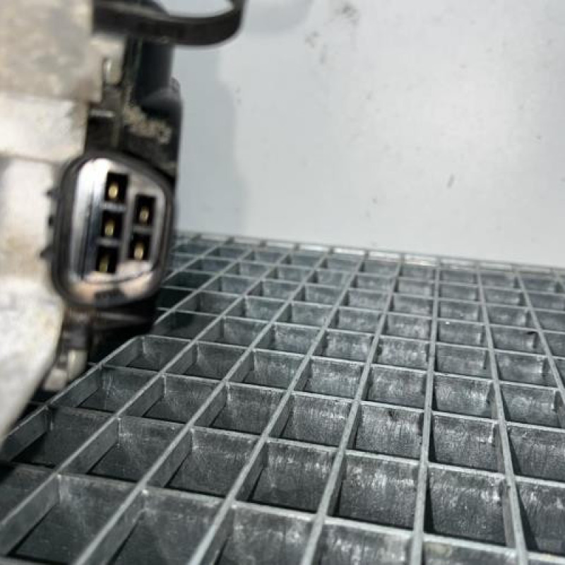 Moteur essuie glace avant NISSAN NAVARA 1 Photo n°3