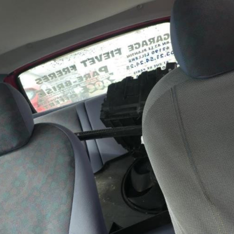 Porte avant droit FORD FIESTA 4 Photo n°11