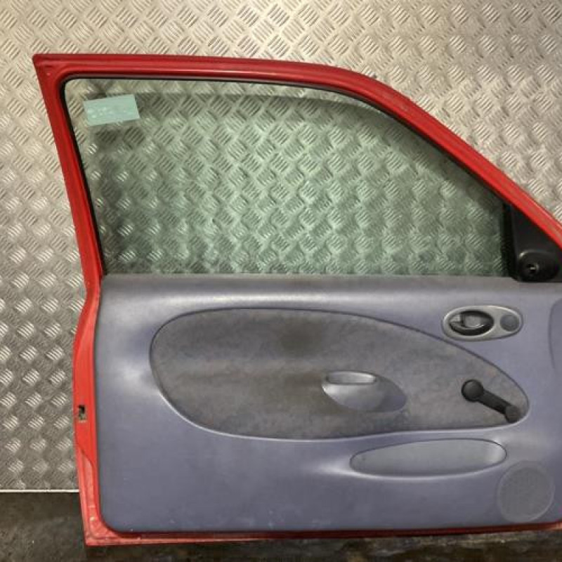 Porte avant gauche FORD FIESTA 4 Photo n°3