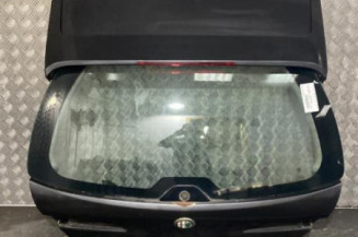 Malle/Hayon arriere ALFA ROMEO 156 Photo n°1