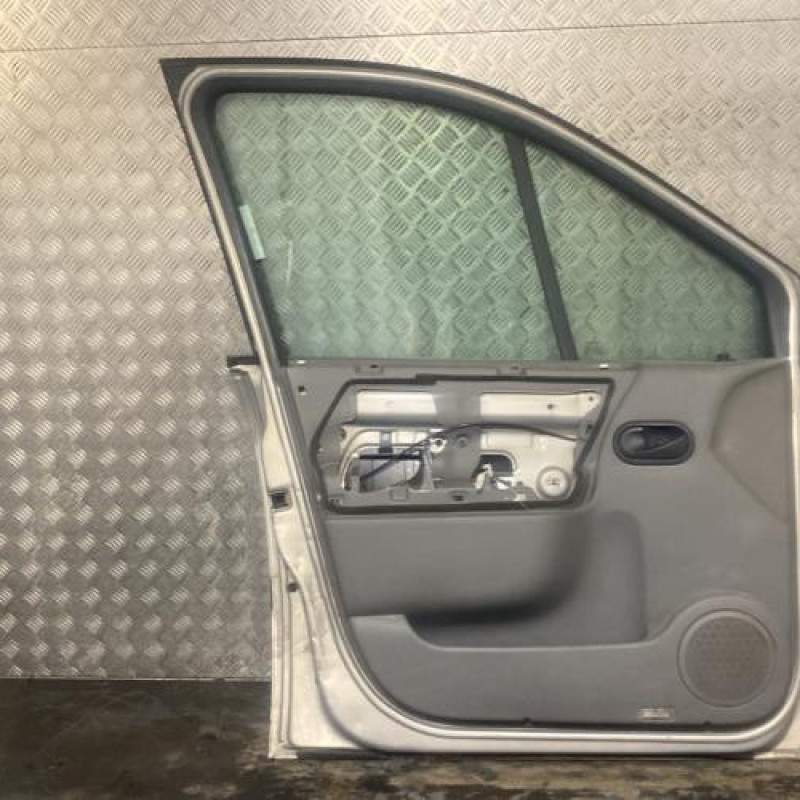 Porte avant gauche RENAULT SCENIC 2 Photo n°4