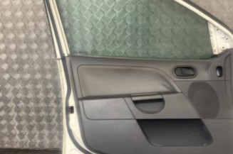 Porte avant gauche FORD FIESTA 5