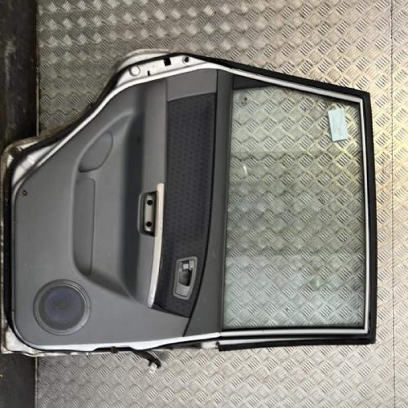 Porte arriere gauche KIA CARENS 2 Photo n°4