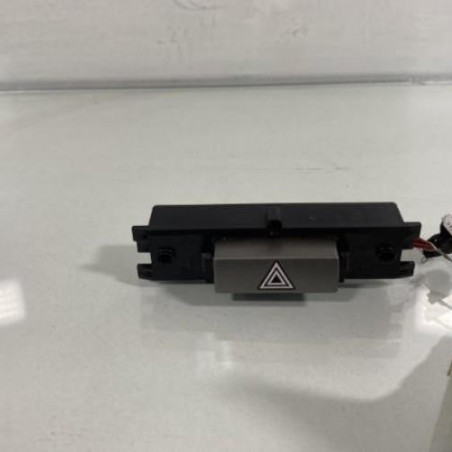 Bouton de warning VOLKSWAGEN PHAETON Photo n°1