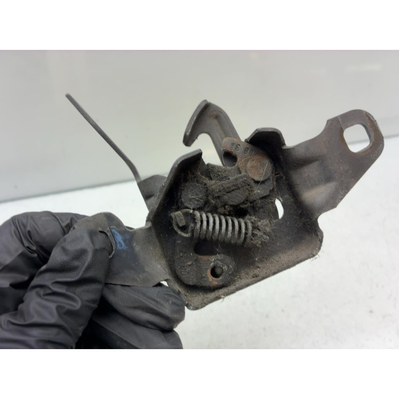 Fermeture de capot RENAULT TWINGO 2 Photo n°3