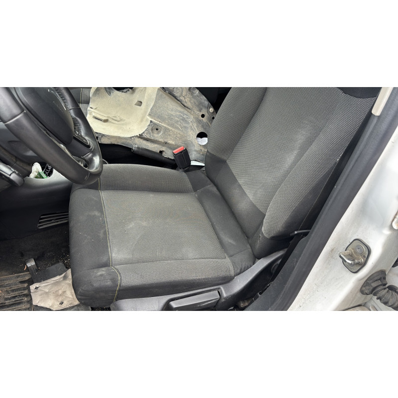 Ecran GPS CITROEN C3 3 Photo n°18